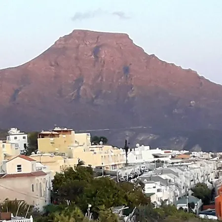 House With View And Jacuzzi In Adeje Сasa de vacaciones
